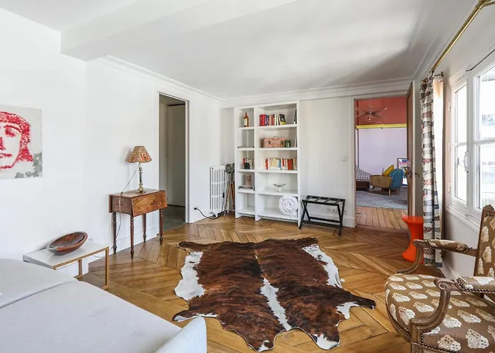 Appartement Artists' On The Roofs Of Montmartre - Welkeys *